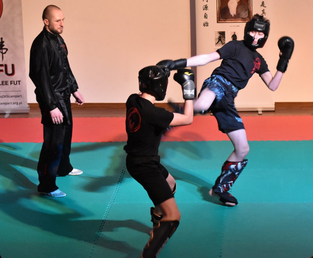 334442304 146024928340829 8676864223685361500 n 1024x844 - SANDA MMA